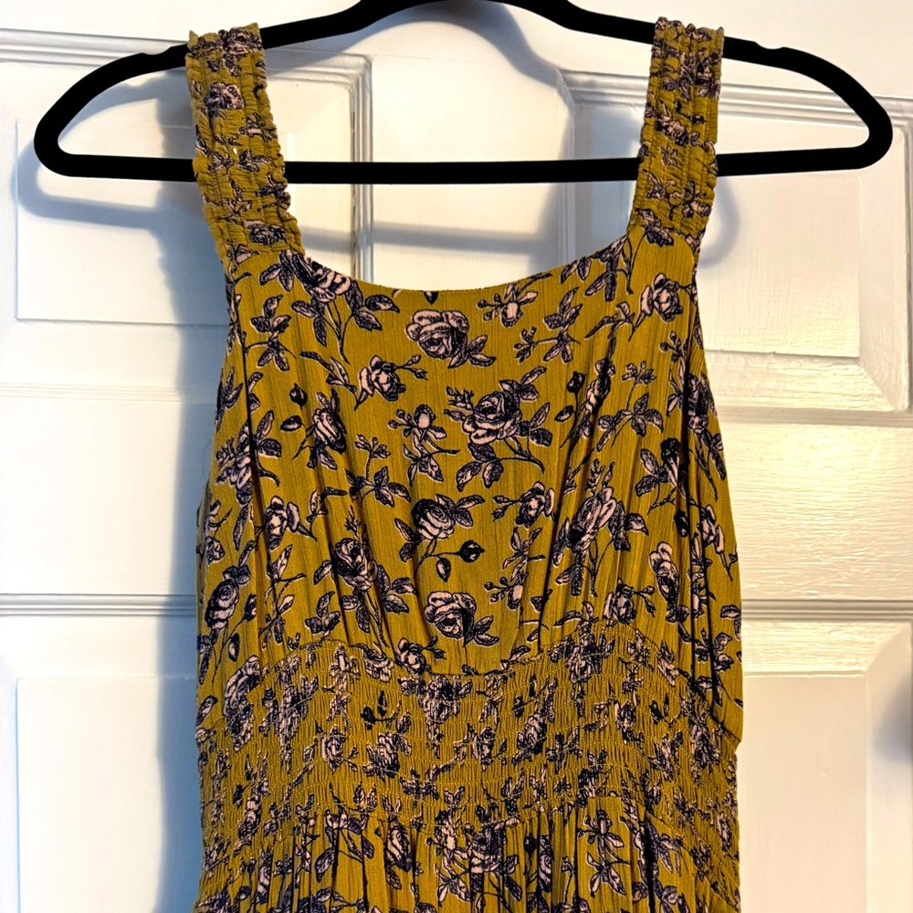 NWOT RAGA FLORAL MIDI DRESS